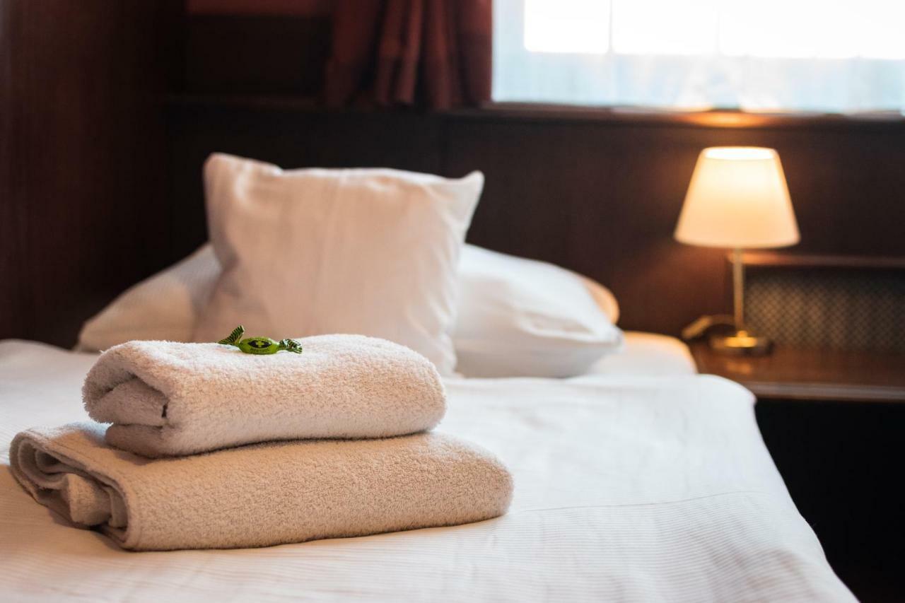Hotel U Hejtmana Sarovce Uherské Hradiště Kültér fotó